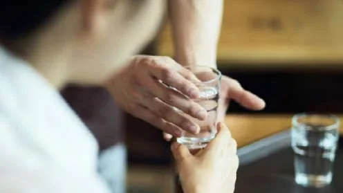 SP: Lei obriga restaurantes a oferecer água filtrada grátis a clientes