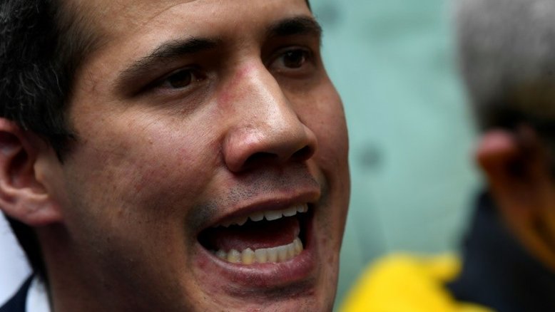 Guaidó chama para manifestações após protestos espontâneos na Venezuela