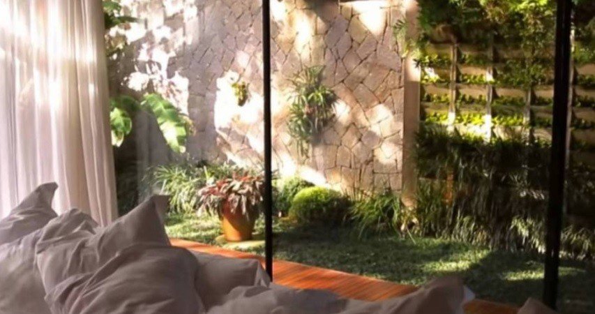 Pedro Bial mostra sua mansão em programa de televisão; veja fotos