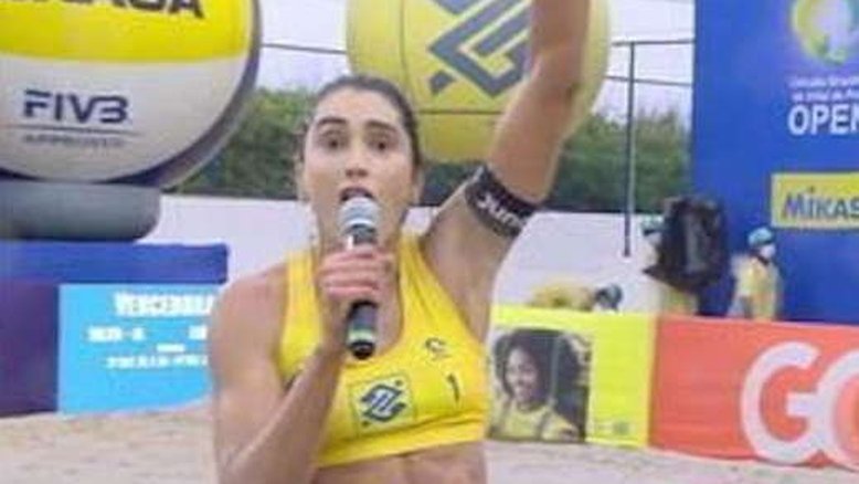 Carol Solberg vai recorrer de advertência após 'Fora, Bolsonaro'