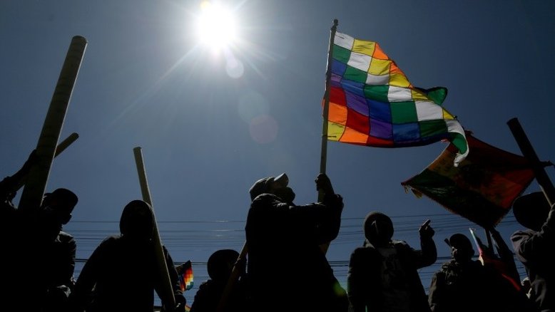 Sanders e dezenas de congressistas de EUA exigem avaliação da função da OEA na Bolívia