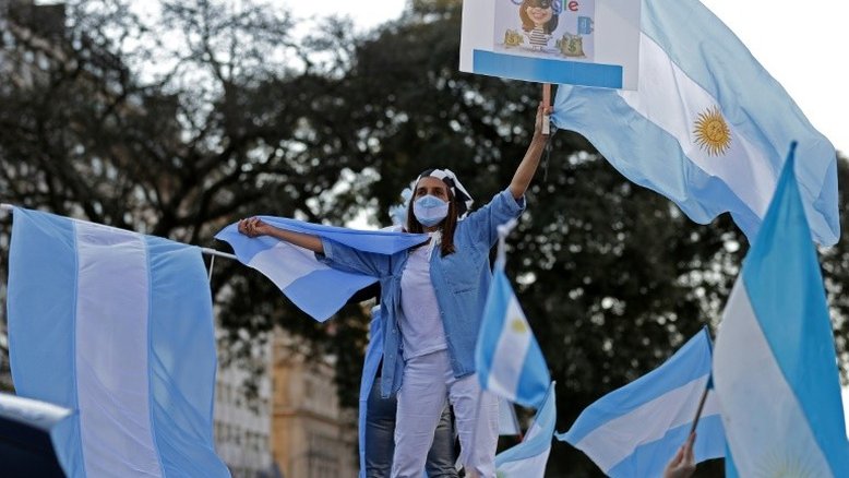 Manifestantes reivindicam mais assistência social do governo da Argentina