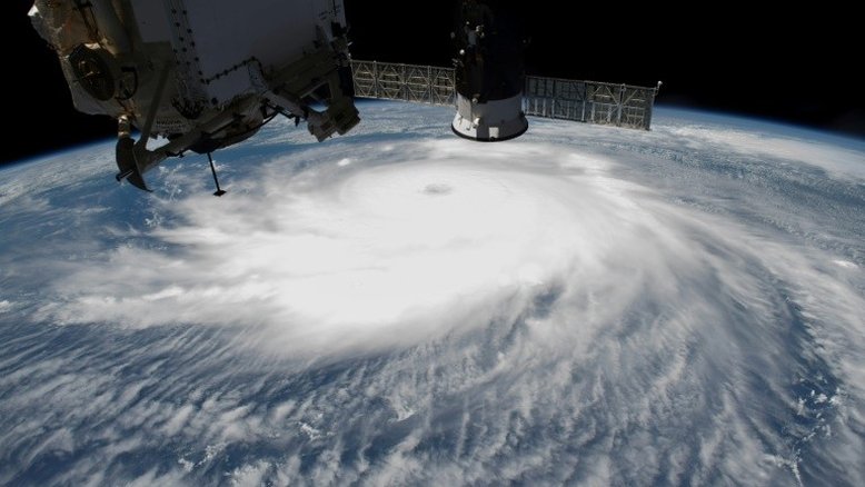 Estação Espacial faz manobra para evitar colisão com restos de foguete