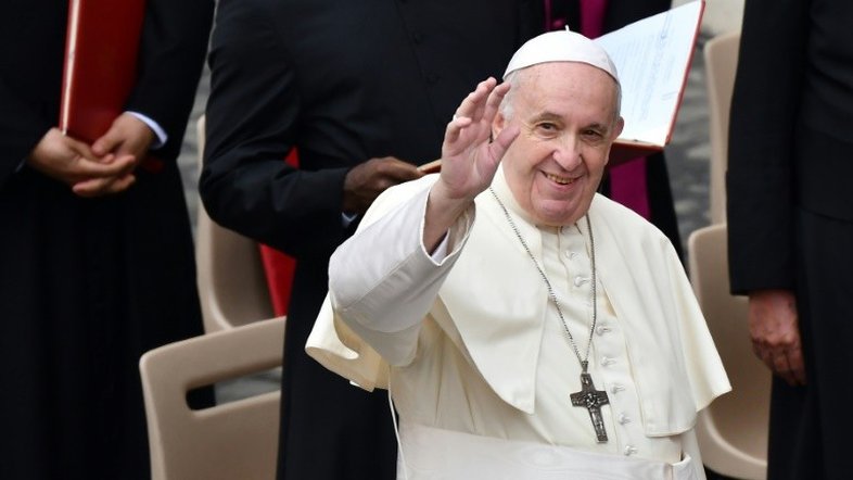 Amo seus filhos assim como são, diz Papa a pais de pessoas LGBT
