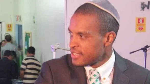 Pastor que estuprou menina de 13 anos sob pretexto de "cura gay" é condenado