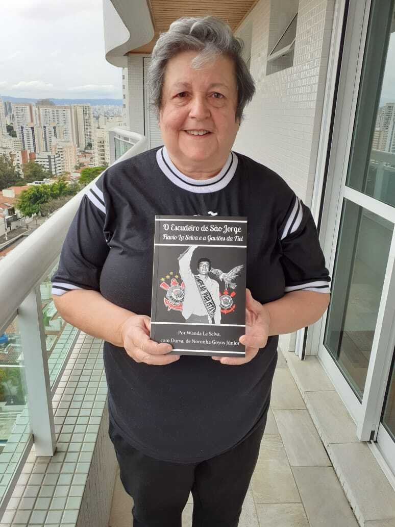 Primeiro gavião: História do sócio número um da Gaviões da Fiel é contada em livro 4 Primeiro gavião: História do sócio número um da Gaviões da Fiel é contada em livro