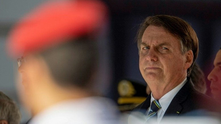 Para o que serve um presidente arregão?