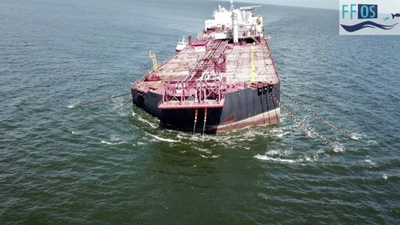 Danos em petroleiro na Venezuela geram temor de desastre ambiental