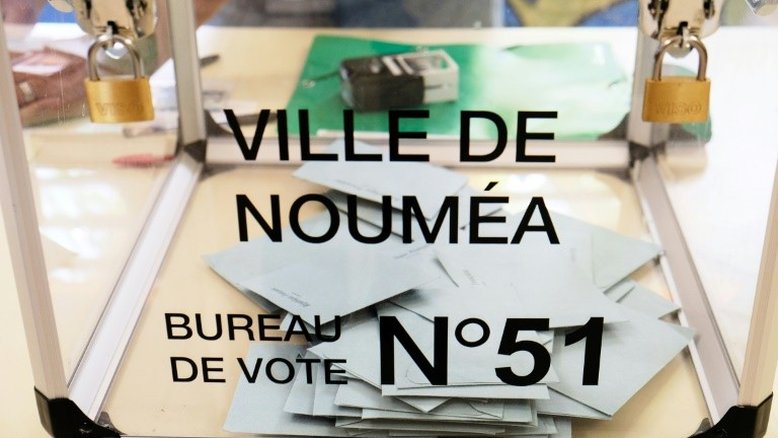 Nova Caledônia rejeita independência e continua um território francês