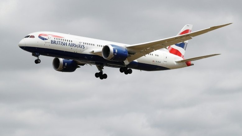 Aeroporto londrino de Heathrow perde posição de maior da Europa por pandemia