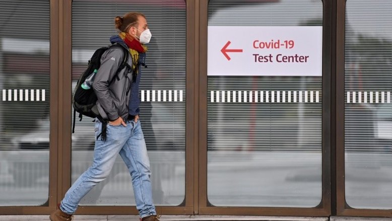 Europa se prepara para novas restrições ante uma pandemia que não cede