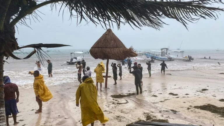 Seis mortos e 600.000 afetados por tempestade Gamma no México