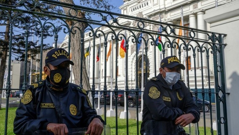 Justiça peruana ordena prisão de vários ex-assessores do presidente Vizcarra