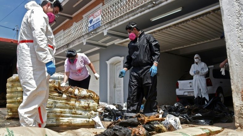 Novas informações sobre sete corpos encontrados em um contêiner