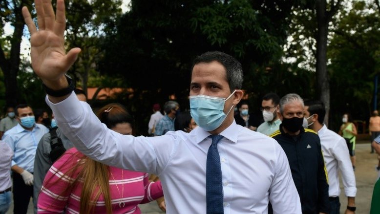 Oposição anuncia "consulta popular" contra legislativas na Venezuela em dezembro