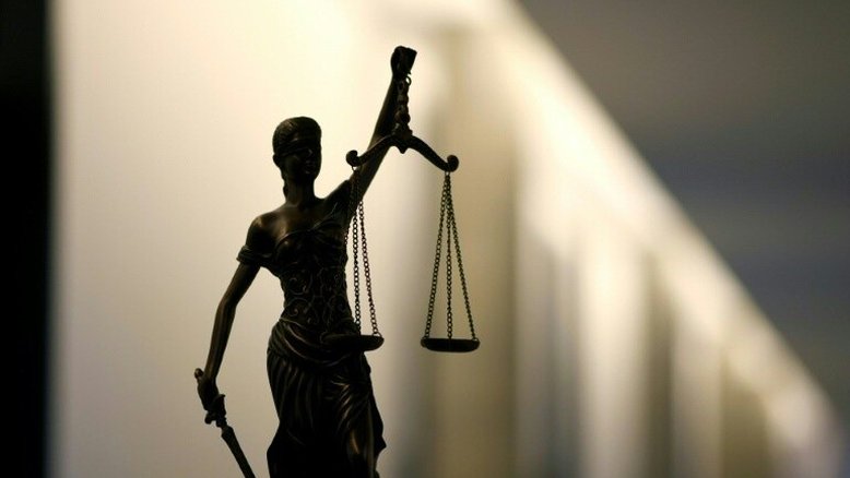 Esposa de jihadista é condenada na Alemanha por escravizar jovem yazidi