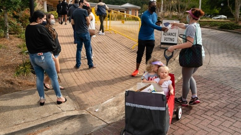 Democratas e republicanos, um empate inesperado na conservadora Geórgia