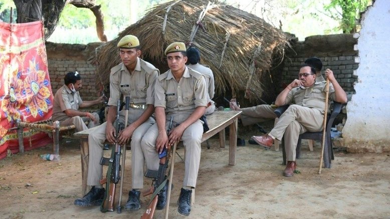 Mais uma indiana da casta dalit morre após estupro coletivo