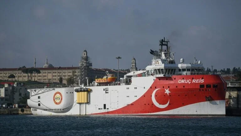 Turquia estende polêmica missão de exploração de gás no Mediterrâneo oriental