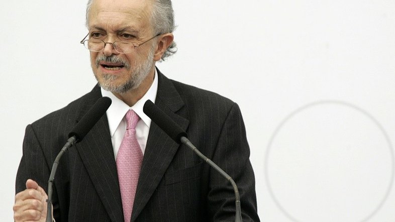 Morre cientista mexicano Mario Molina, ganhador do Nobel de Química em 1995