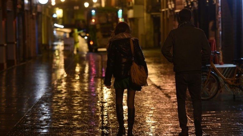 França prepara "decisões difíceis" diante da segunda onda de Covid-19