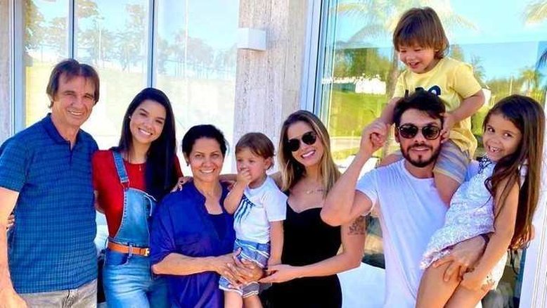 Família Suíta