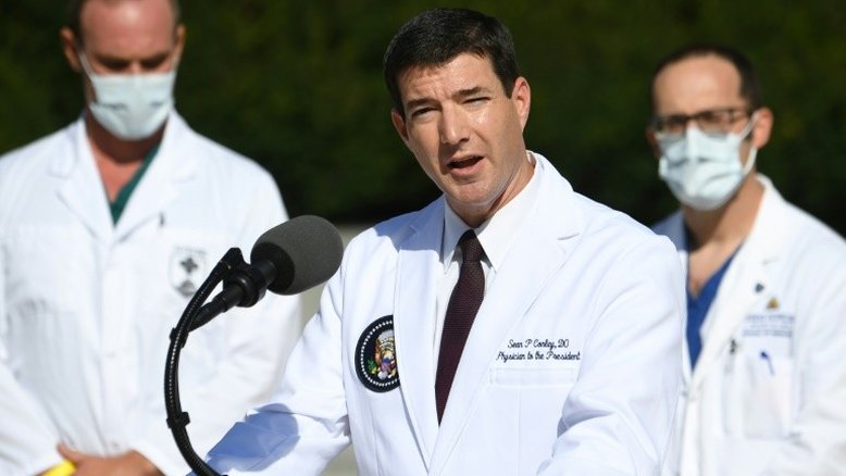 Trump pode ainda não estar 'completamente fora de perigo', diz seu médico