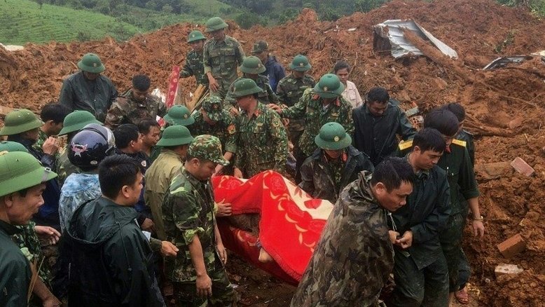 Deslizamento de terra no Vietnã mata 11 soldados e 11 estão desaparecidos