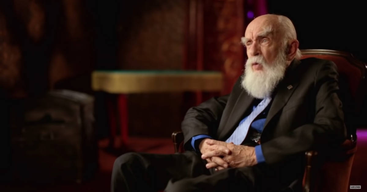 James Randi, mágico cético e rival de Uri Geller, morre aos 92 anos ...