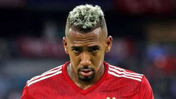 Acusado de agredir a mulher, Boateng pode ser preso