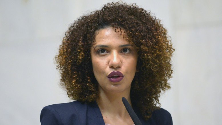 A deputada Monica Seixas