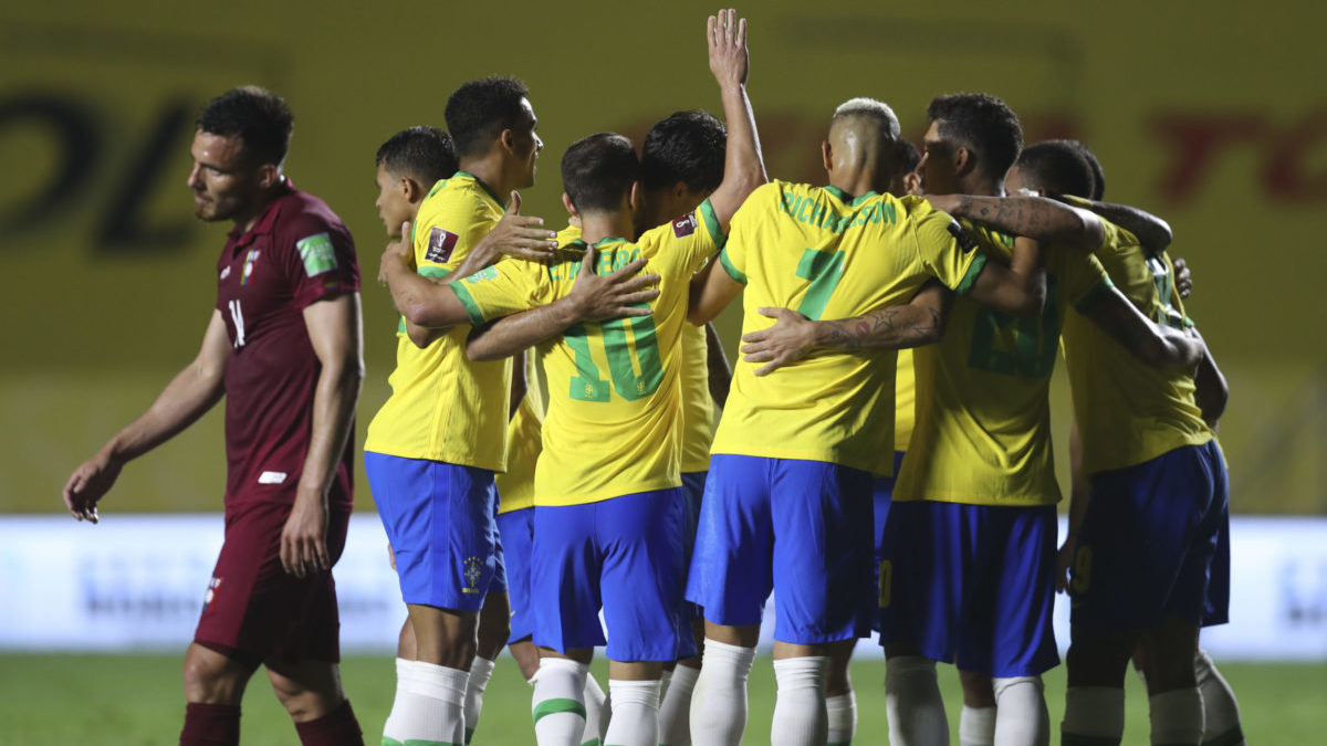 Brasil joga mal, mas vence Venezuela nas Eliminatórias - Jogada