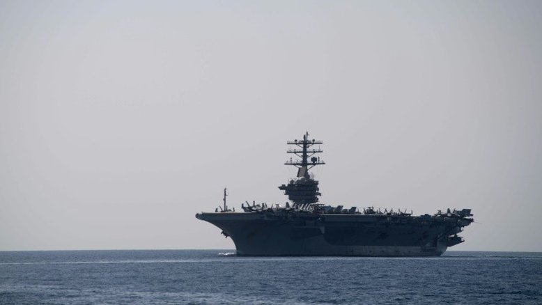 EUA desloca porta-aviões Nimitz no Golfo Pérsico para compensar retirada de tropas