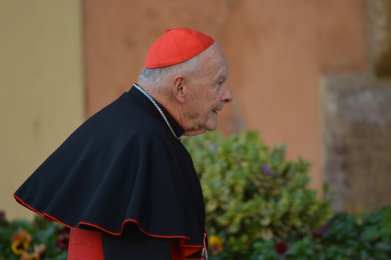 Vaticano divulgará investigação sobre ex-cardeal McCarrick, condenado por pedofilia