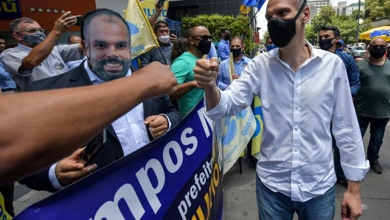 Paes e Covas, dois centristas no comando de Rio e São Paulo
