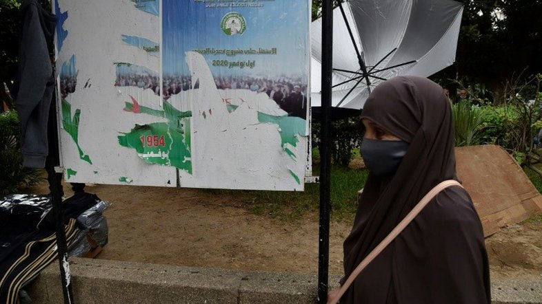 Confirmada vitória do 'Sim' em referendo constitucional na Argélia