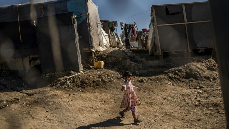 Grécia nega expulsões de migrantes; UE investiga