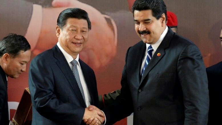Maduro abre setor petroleiro da Venezuela com polêmica lei para evitar sanções
