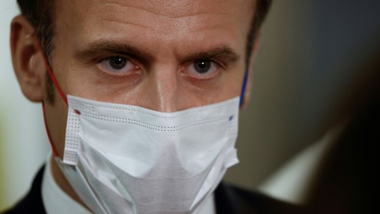 Macron se diz 'consternado' com violência policial a homem negro em Paris