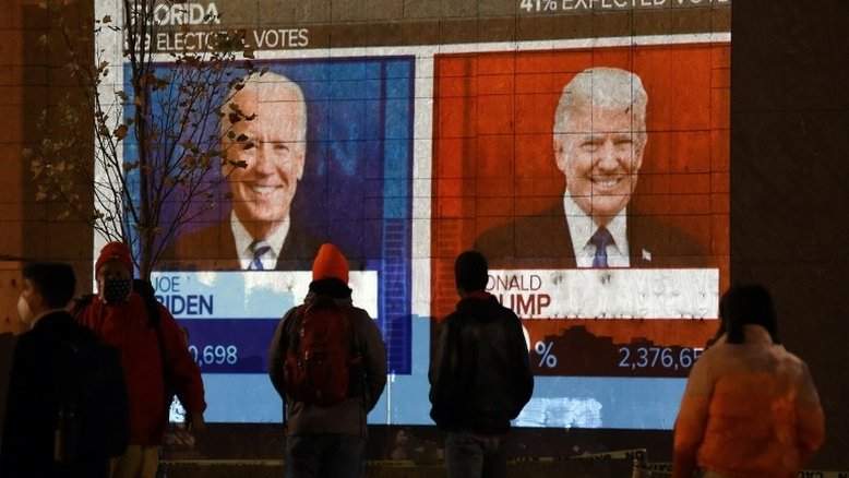 Trump e Biden cabeça a cabeça em uma apuração que pode levar dias
