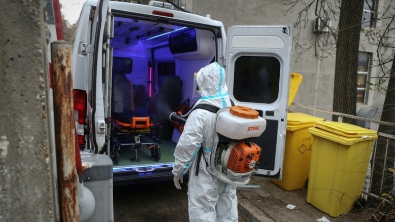"Uma catástrofe", os médicos dos Bálcãs à beira do abismo