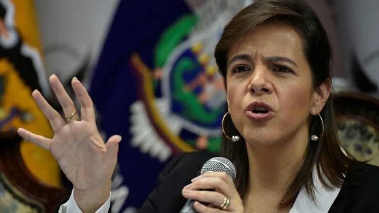 Ministra do Equador enfrenta julgamento político por repressão a protestos