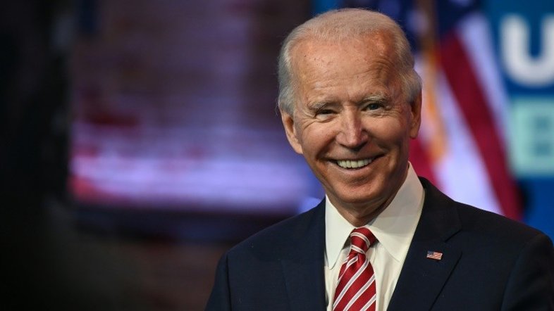 Biden completa 78 anos dois meses antes de sua chegada à Casa Branca
