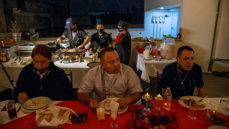 Migrantes mexicanos deportados mantêm viva a tradição do Dia de Ação de Graças