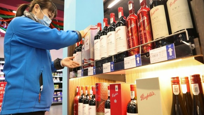 China impõe medidas antidumping ao vinho australiano