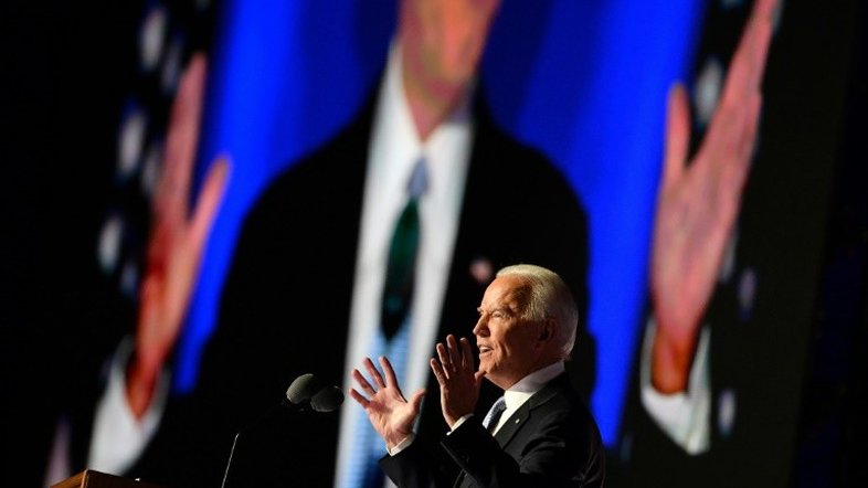 Joe Biden elogia 'vitória convincente' na disputa presidencial dos EUA