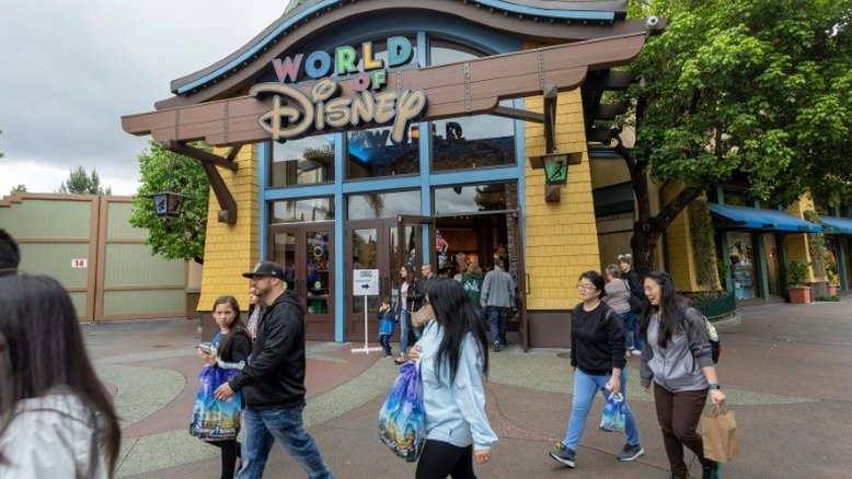 Disney prevê corte de 32.000 postos de trabalho em 2021 por covid-19