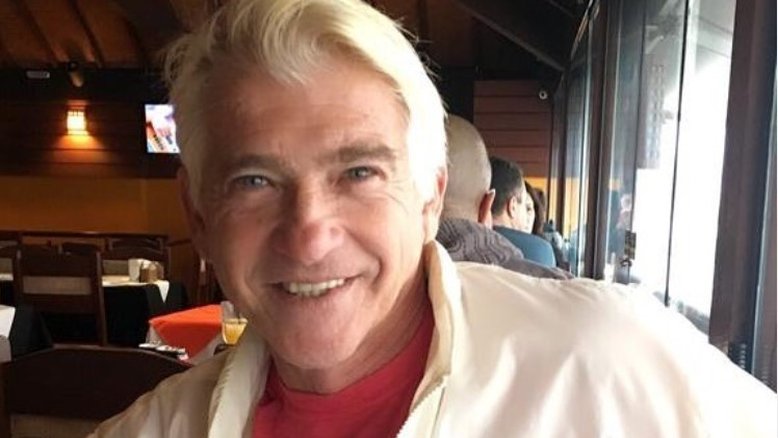 Criador do Clube das Mulheres, ator Marcos Manzano morre aos 61 anos