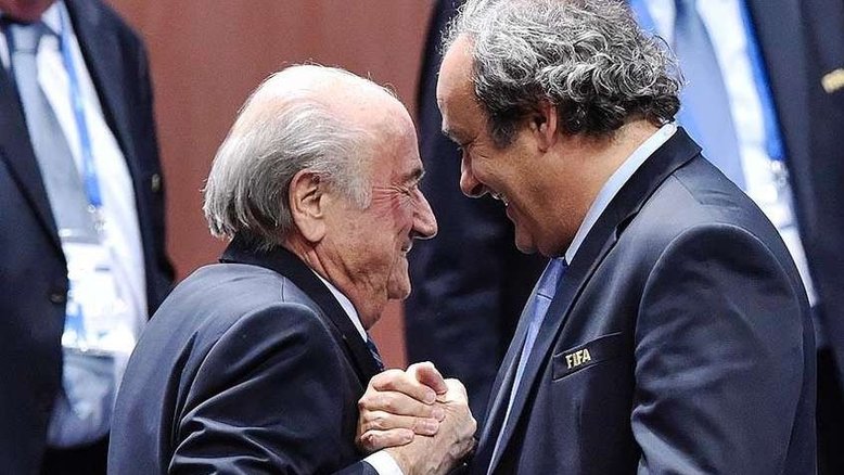 Platini e Blatter são acusados de fraude na Suíça