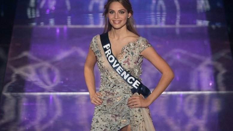 Paris abre investigação sobre tuítes antissemitas contra candidata a Miss França 2021